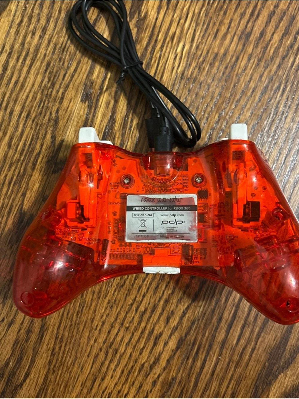 Xbox-Style Wired Gaming Controllers - Black and Red Rock Candy + Play Gaming